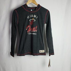 NBA Girls Loud Fan Hooded T-Shirt / Top